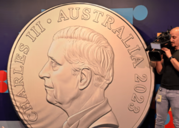 ملکہ الزبتھ دوم کی جگہ اب شہزادہ چارلس سوم کا سکہ چلے گا