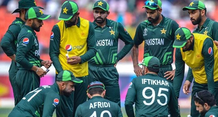 پاکستانی ٹیم نے کئی ریکارڈز بنا کر تاریخ رقم کردی