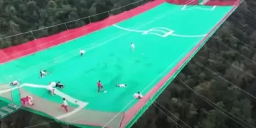 فضا میں کھیل کا میدان، ایڈونچر کہیں تباہی کا نسخہ تو نہیں؟