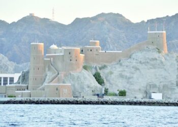 مسقط میں المیرانی قلعہ زائرین کے لیے کھول دیا گیا