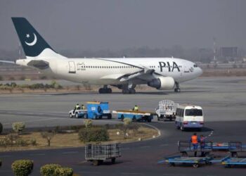 پی آئی اے نے 50 مسافروں کو جدہ ایئرپورٹ پر چھوڑ دیا