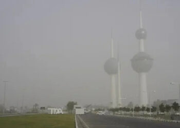 کویت میں گرمی اور نمی کے ساتھ بارش اور گرج چمک کی پیش گوئی